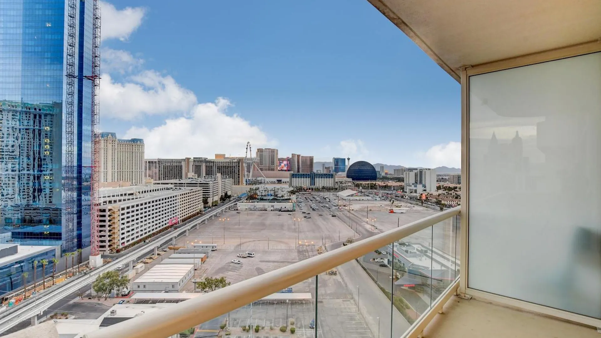 Aparthotel Balcony Strip View Suite * Mgm Signature Tower 3 Las Vegas United States