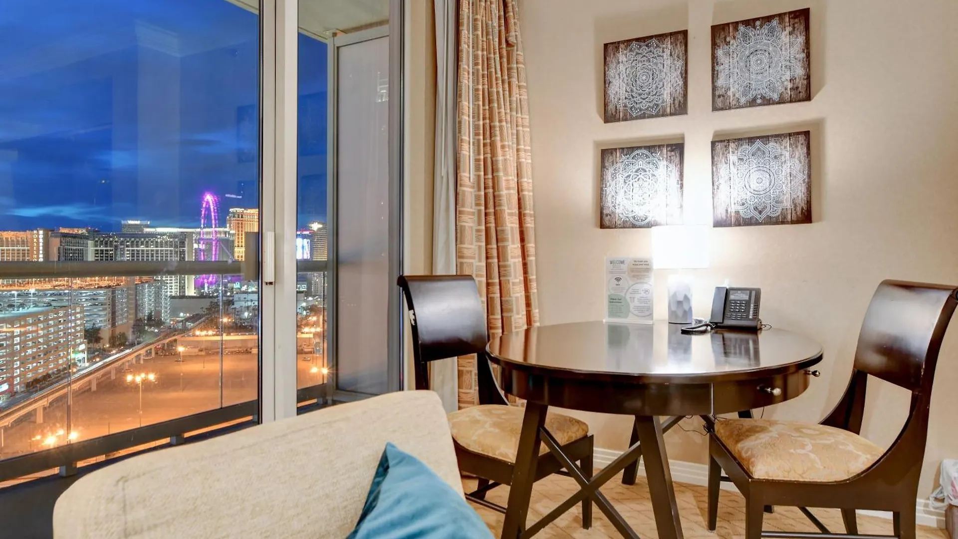 Balcony Strip View Suite * Mgm Signature Tower 3 Las Vegas United States