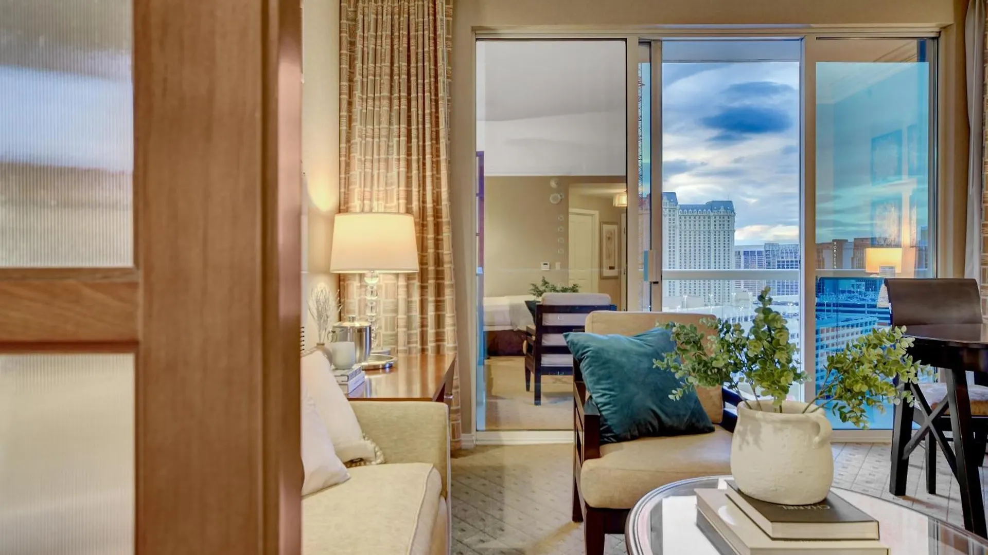Aparthotel Balcony Strip View Suite * Mgm Signature Tower 3 Las Vegas United States