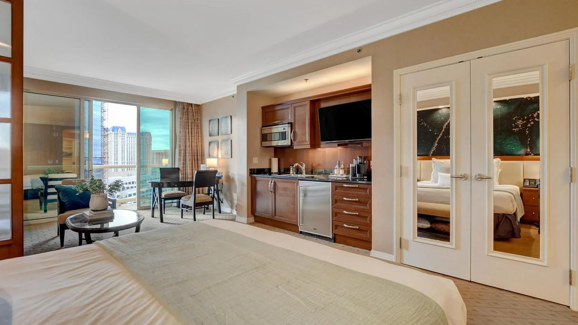 Balcony Strip View Suite * Mgm Signature Tower 3 Las Vegas United States